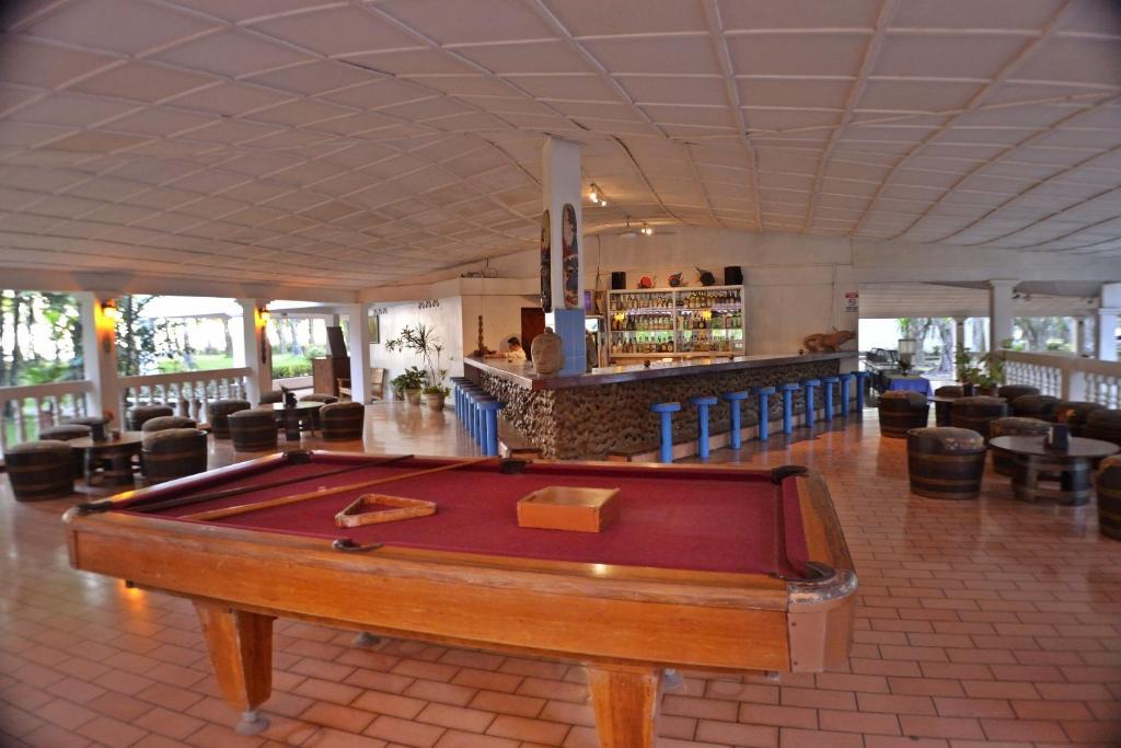 Hotel La Isla Parrita Kültér fotó