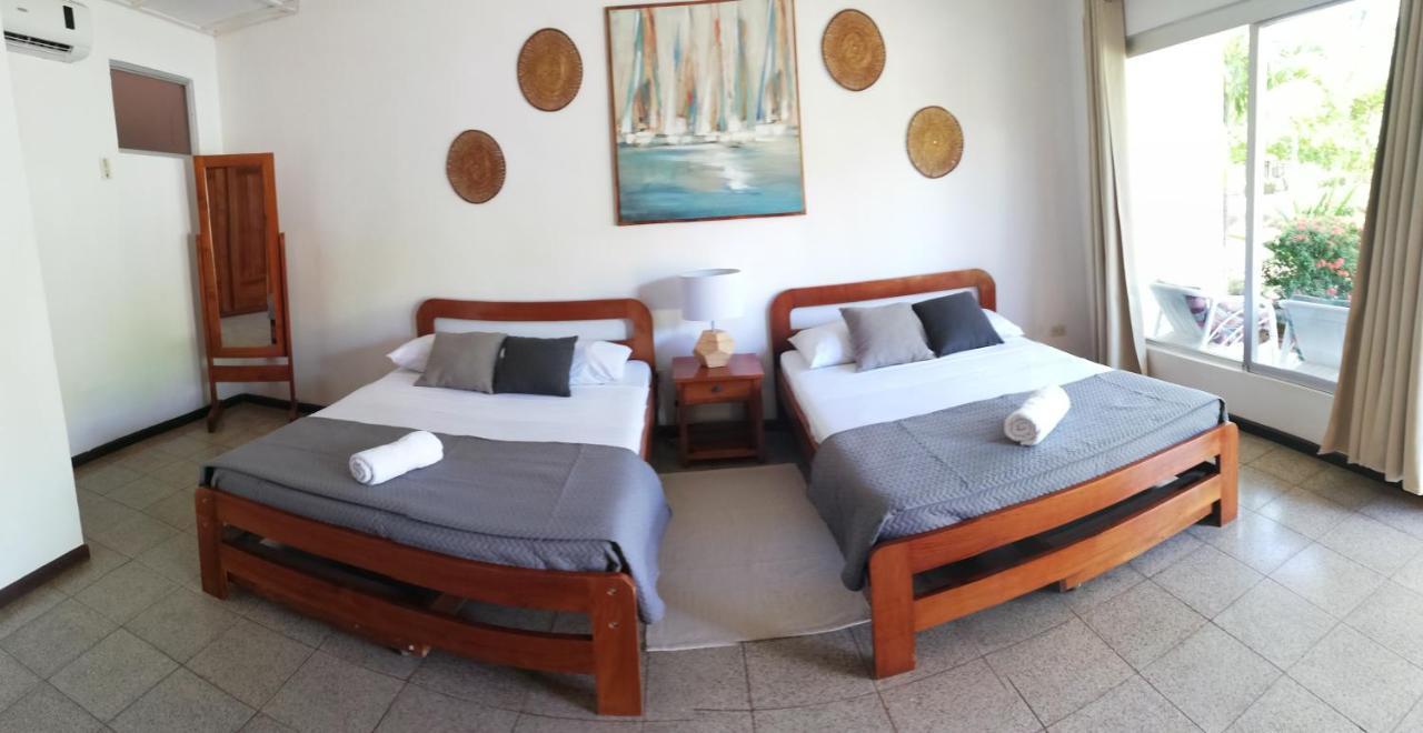 Hotel La Isla Parrita Kültér fotó