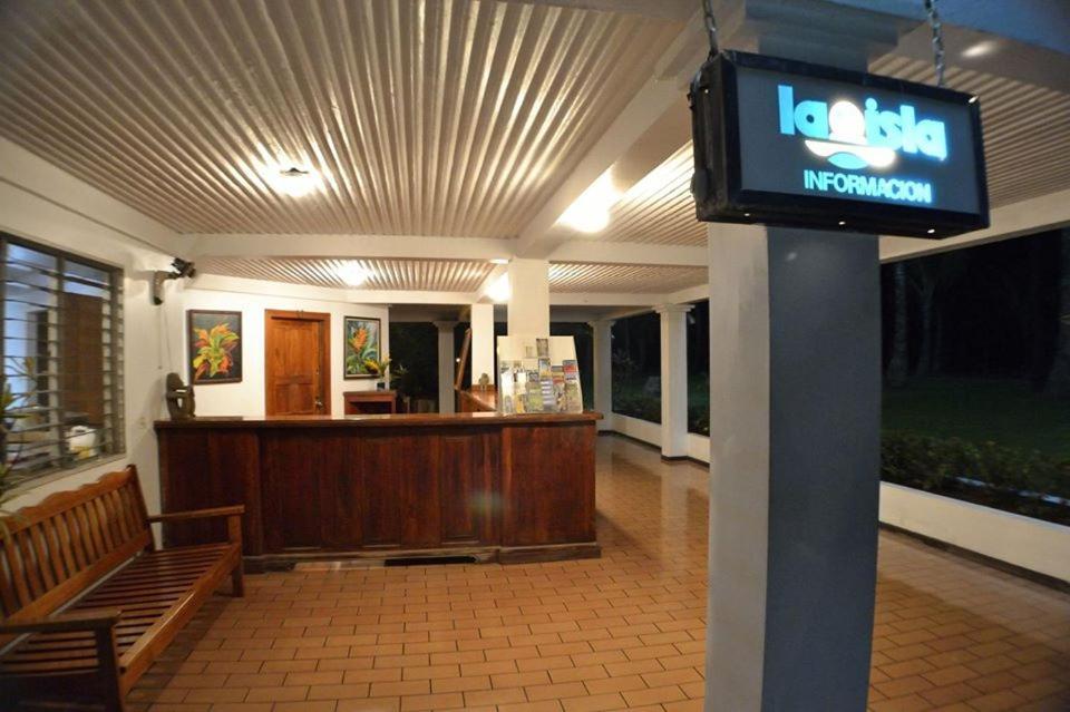 Hotel La Isla Parrita Kültér fotó